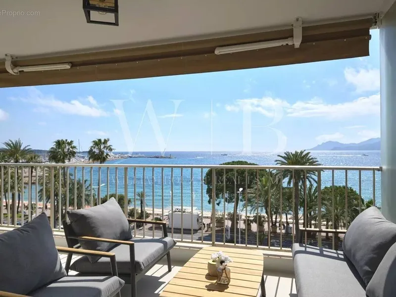 Photo Appartement à Cannes au prix de 2 225 000€