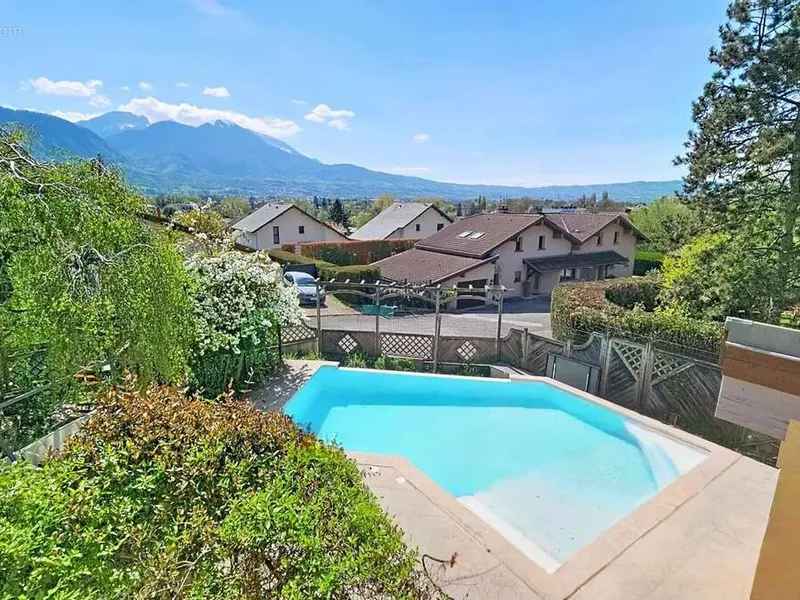 Photo Maison à Bonneville au prix de 525 000€