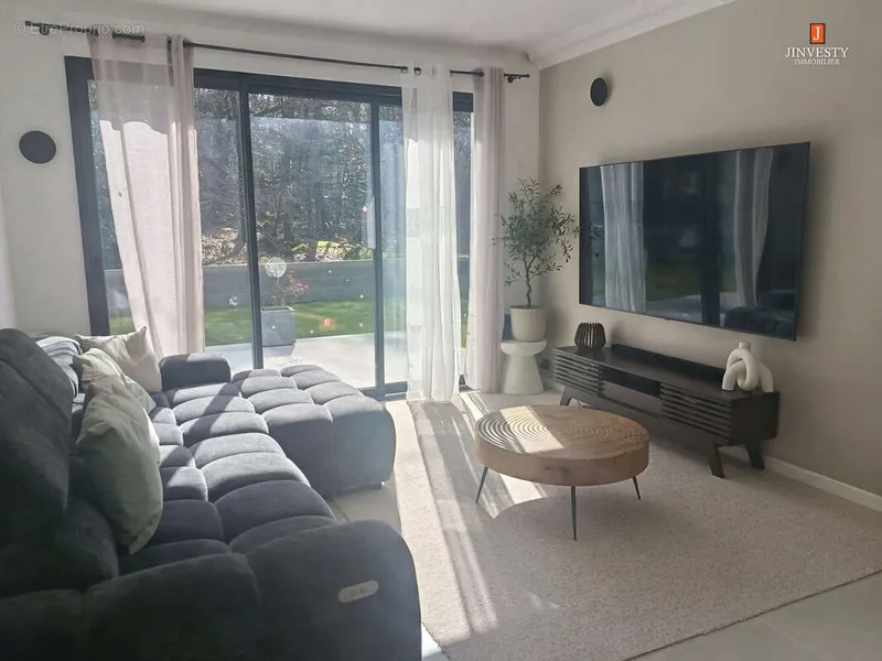 Photo Maison à Hennebont au prix de 399 500€