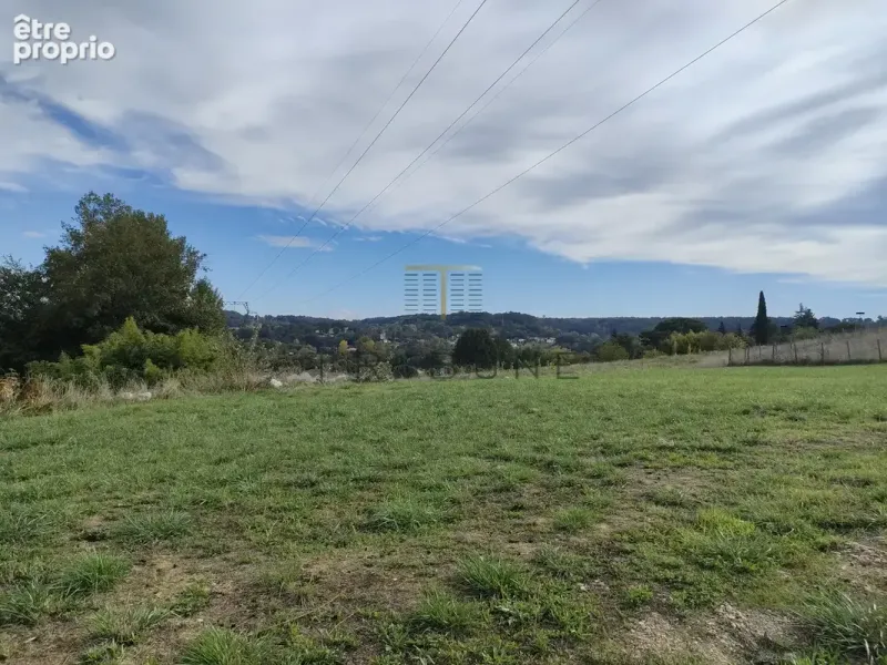 Photo Terrain à Pont-Du-Casse au prix de 65 000€