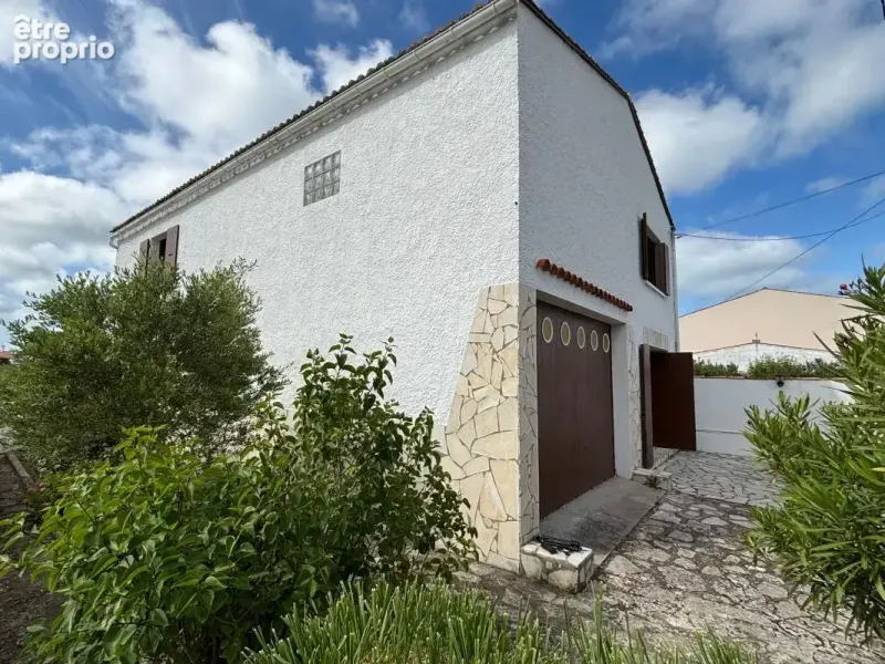 Photo Maison à Saint-Georges-D'oleron au prix de 253 200€