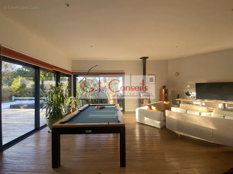 Photo Maison à Andernos-Les-Bains au prix de 875 000€