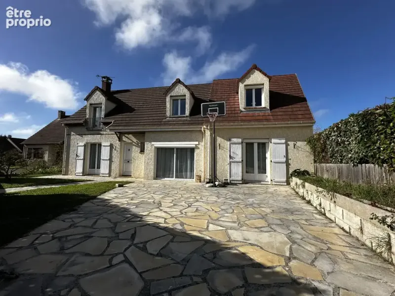 Photo Maison à Vaux-Le-Penil au prix de 415 000€