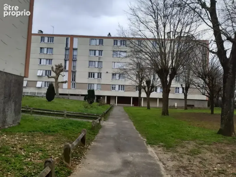 Photo Appartement à Valenton au prix de 192 000€