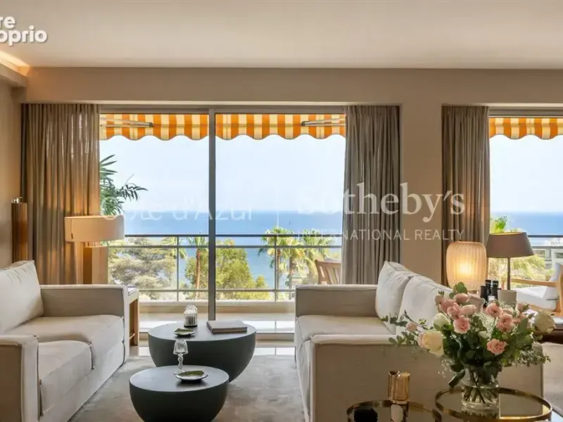 Photo Appartement à Vallauris au prix de 2 190 000€