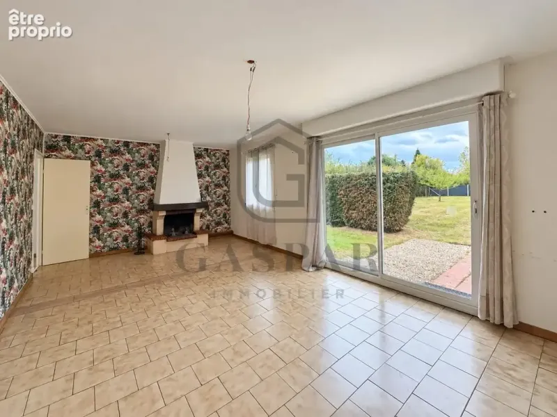 Photo Maison à Les Baux-De-Breteuil au prix de 129 000€