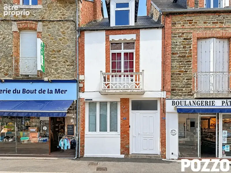 Photo Maison à Saint-Jean-Le-Thomas au prix de 256 000€