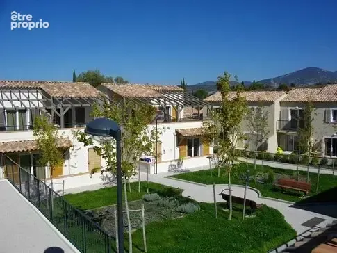 Photo Appartement à Malaucene au prix de 98 605€