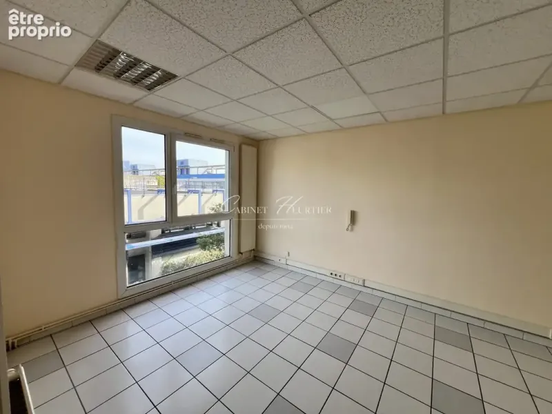 Photo Commerce à Echirolles au prix de 92 000€