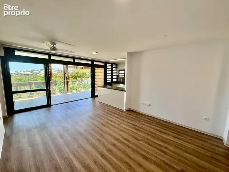 Photo Appartement à Saint-Pierre au prix de 390 000€