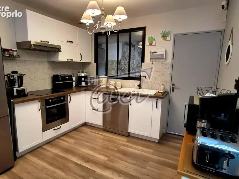 Photo Appartement à Roquevaire au prix de 162 000€