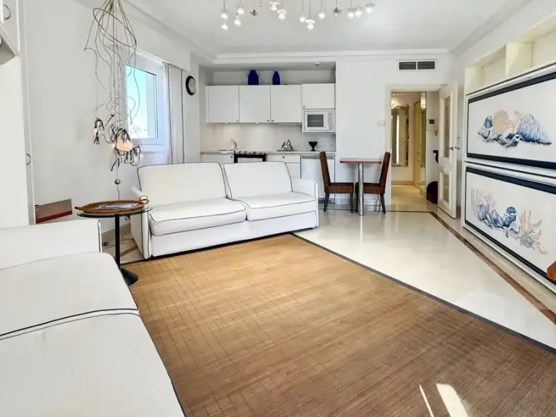 Photo Appartement à Vallauris au prix de 244 000€