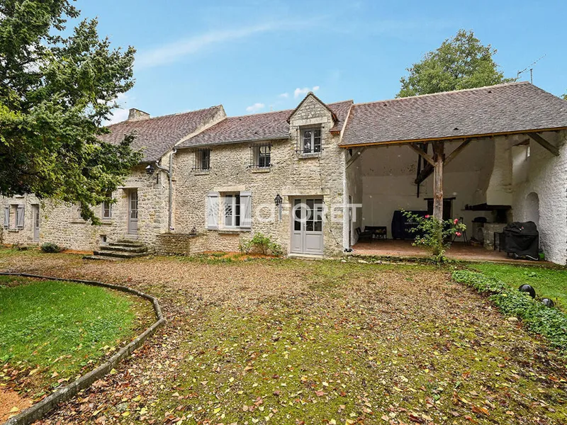 Photo Maison à Yevre-La-Ville au prix de 294 000€