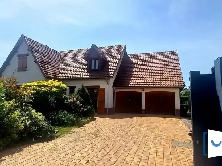 Photo Maison à Les Authieux-Sur-Le-Port-Saint-Ouen au prix de 370 000€