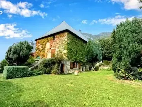 Photo Maison à Chatillon-Sur-Cluses au prix de 940 000€
