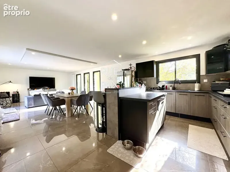 Photo Maison à Beruges au prix de 227 500€