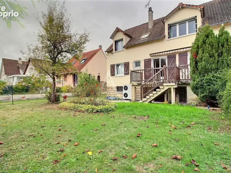 Photo Maison à Maurepas au prix de 397 000€