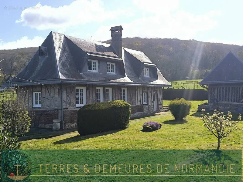 Photo Maison à Pont-Audemer au prix de 299 000€