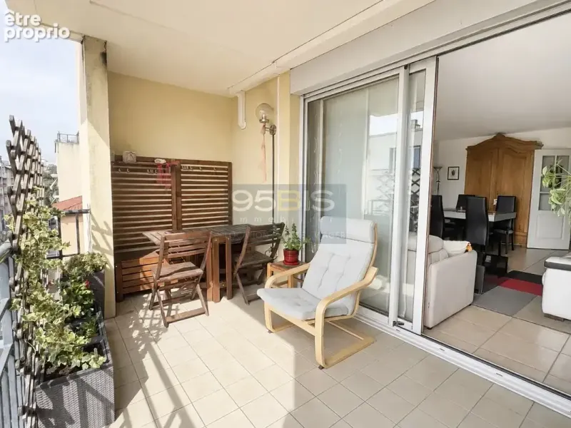 Photo Autres à Villeurbanne au prix de 92 000€
