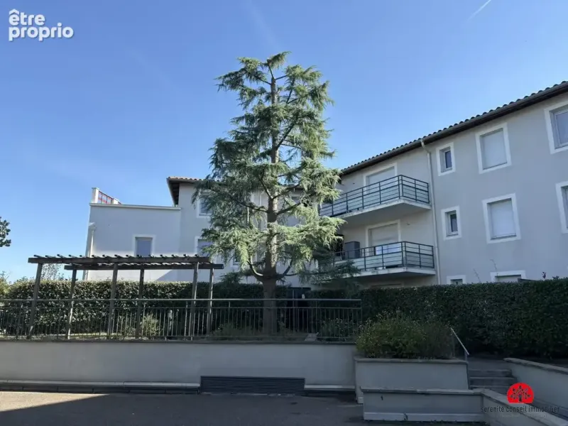 Photo Appartement à Saint-Genis-Les-Ollieres au prix de 395 000€