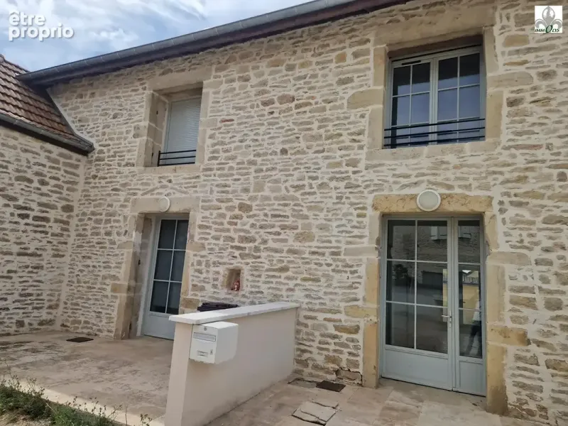 Photo Maison à Sainte-Marie-La-Blanche au prix de 165 000€