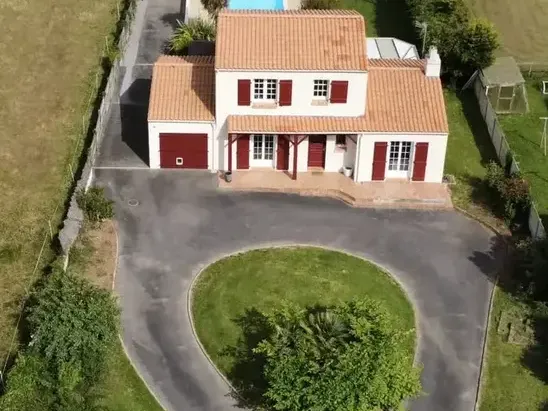 Photo Maison à Brains au prix de 427 000€