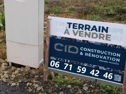 Photo Terrain à Druye au prix de 78 500€
