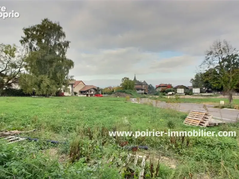 Photo Terrain à Nernier au prix de 349 000€