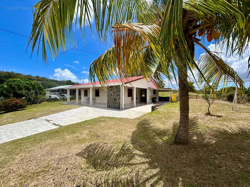 Photo Maison à Le Vauclin au prix de 298 500€