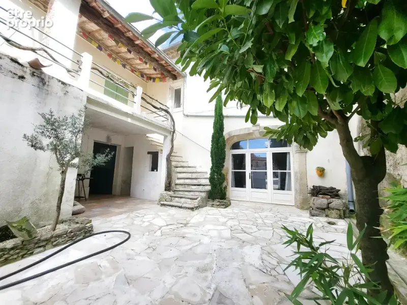Photo Maison à Saint-Clement au prix de 269 000€
