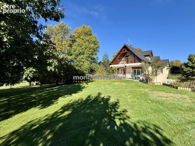 Photo Maison à Saint-Mamet-La-Salvetat au prix de 242 000€