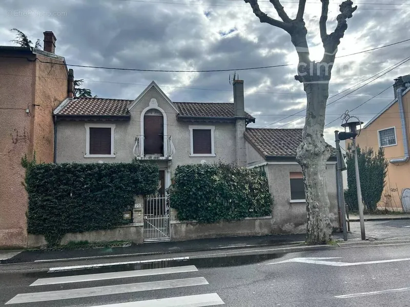 Photo Maison à Roussillon au prix de 125 000€