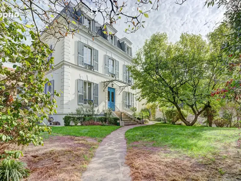 Photo Maison à Nogent-Sur-Marne au prix de 2 290 000€