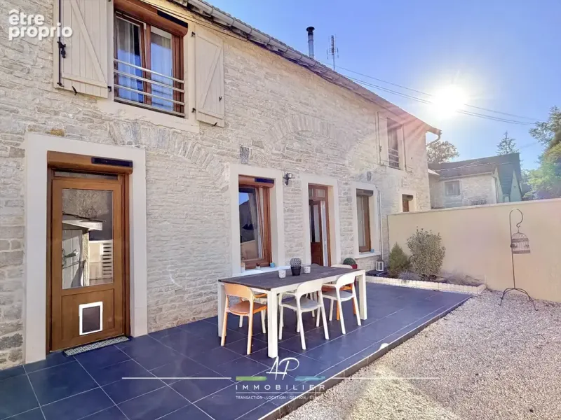Photo Maison à Velars-Sur-Ouche au prix de 279 000€