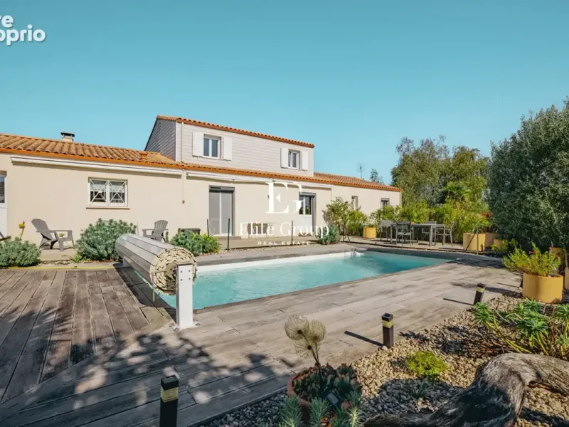 Photo Maison à Rochefort au prix de 461 100€