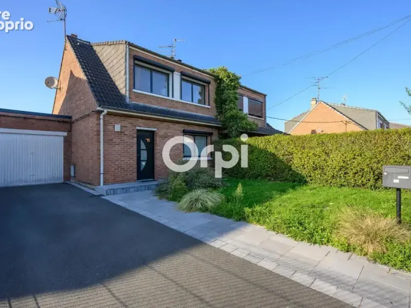 Photo Maison à Cappelle-En-Pevele au prix de 279 900€