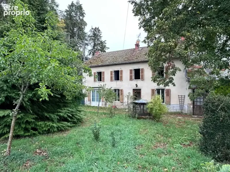 Photo Maison à Charensat au prix de 86 000€