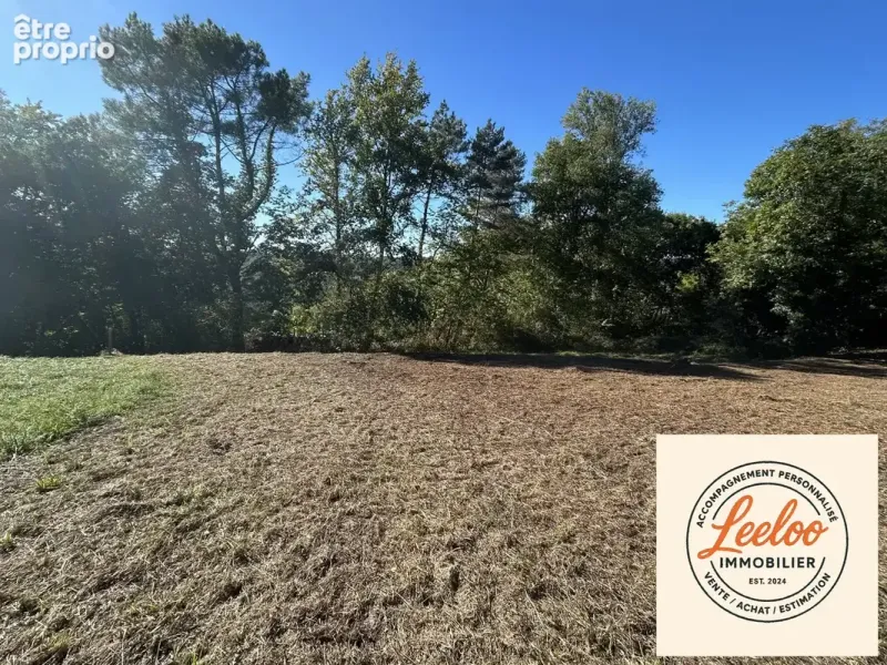 Photo Terrain à Sarlat-La-Caneda au prix de 30 000€