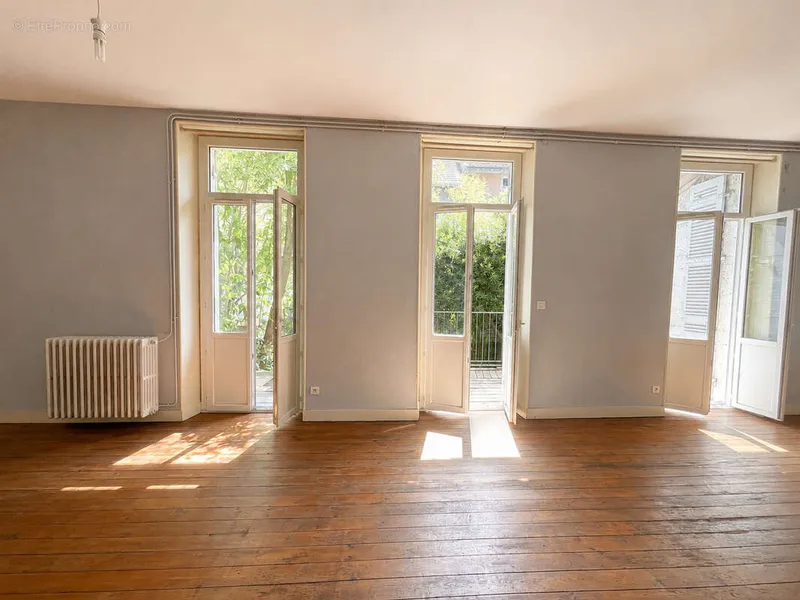 Photo Maison à Perigueux au prix de 215 000€