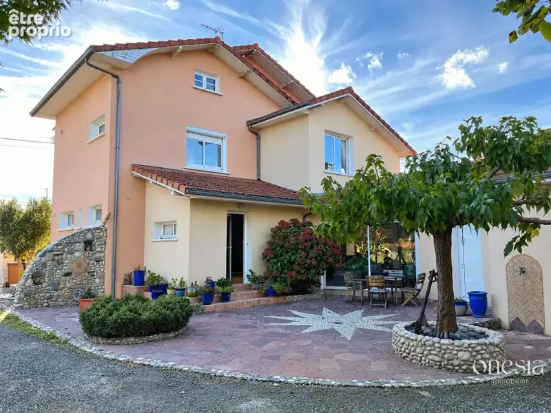 Photo Maison à Lescar au prix de 455 000€