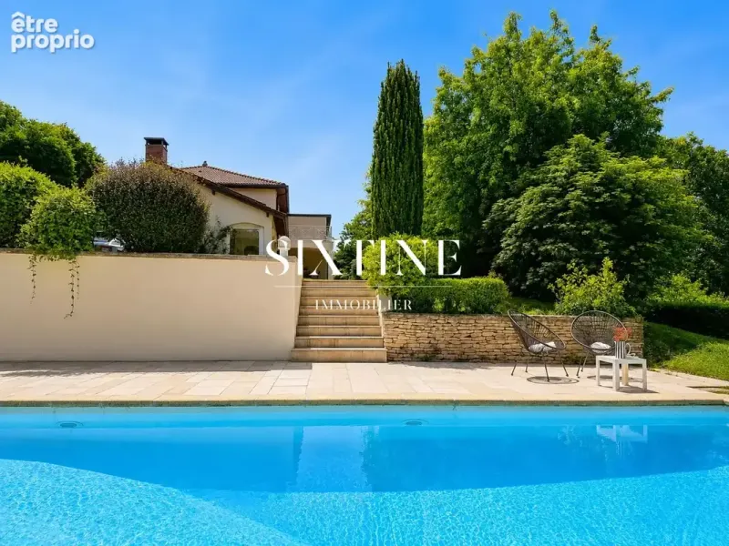 Photo Maison à Bourgoin-Jallieu au prix de 650 000€