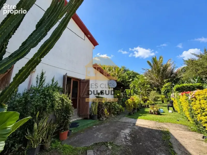 Photo Maison à Saint-Joseph au prix de 239 000€