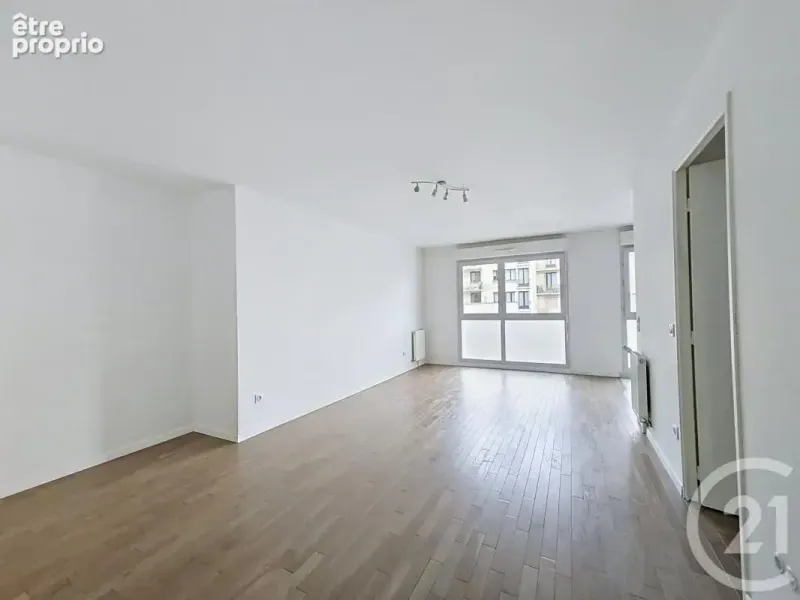 Photo Appartement à Creteil au prix de 385 000€
