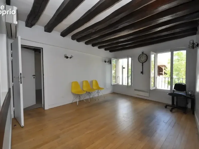 Photo Commerce à Arpajon au prix de 168 500€