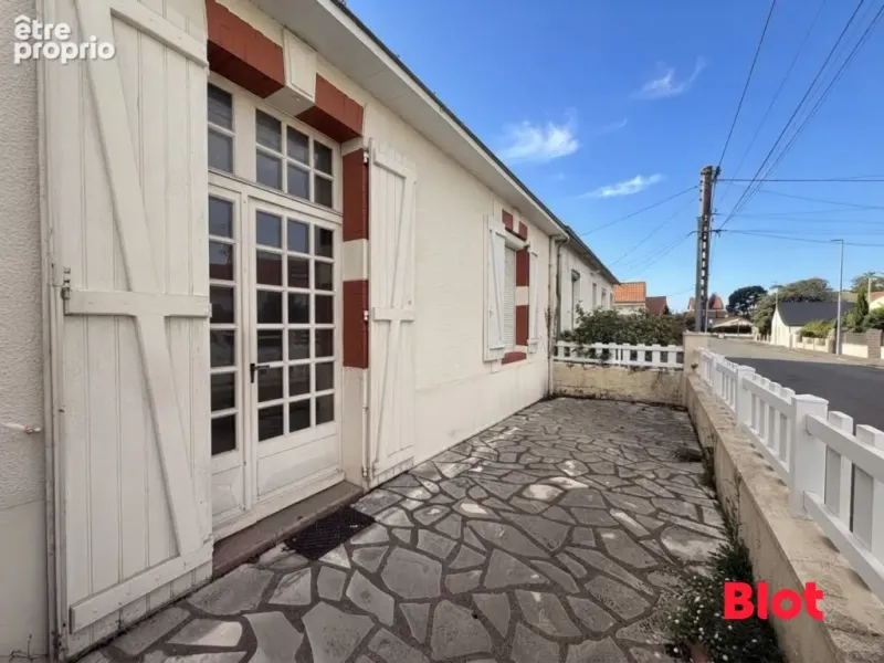 Photo Maison à Saint-Sebastien-Sur-Loire au prix de 346 500€