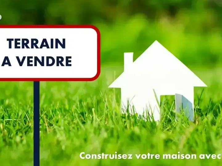 Photo Terrain à Les Hogues au prix de 45 000€