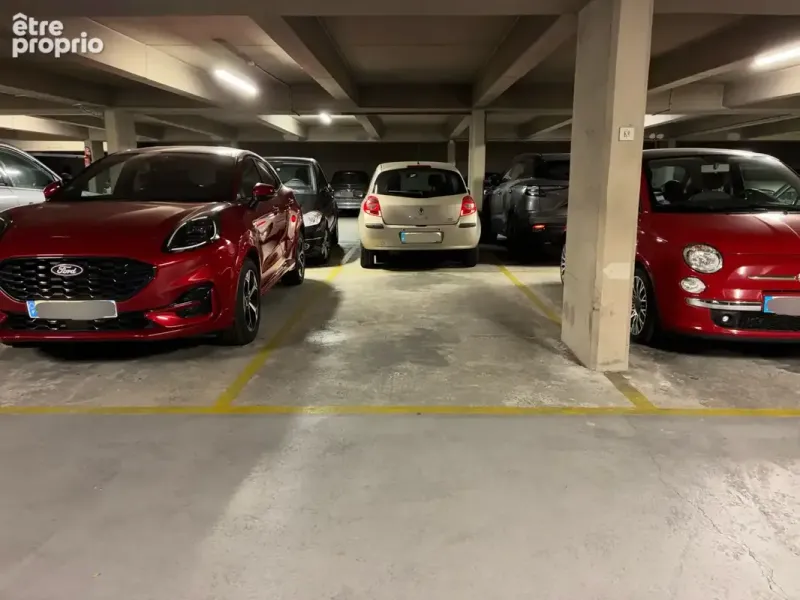 Photo Parking à Paris-15e au prix de 39 500€
