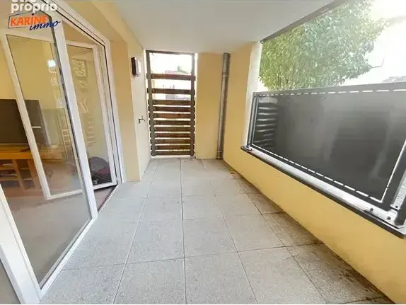 Photo Appartement à Cailloux-Sur-Fontaines au prix de 152 000€