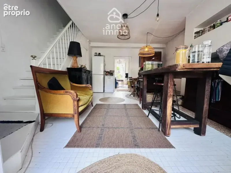 Photo Maison à Saint-Privat-Des-Pres au prix de 148 400€