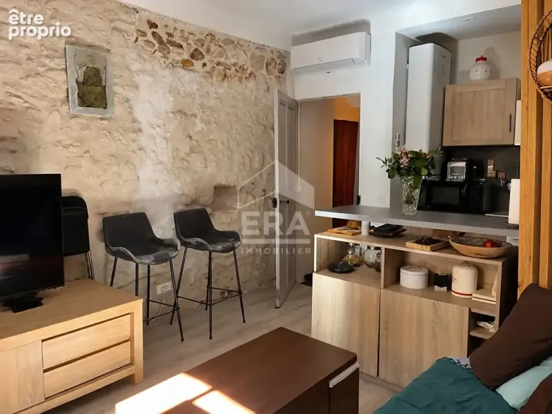 Photo Appartement à Menerbes au prix de 202 160€